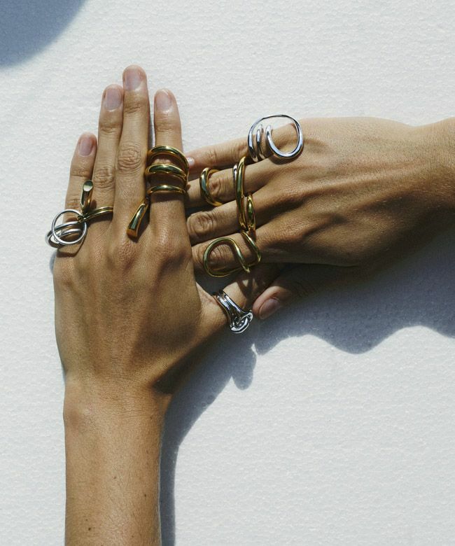 Charlotte Chesnais(シャルロットシェネ)】 BAGUE Round Trip