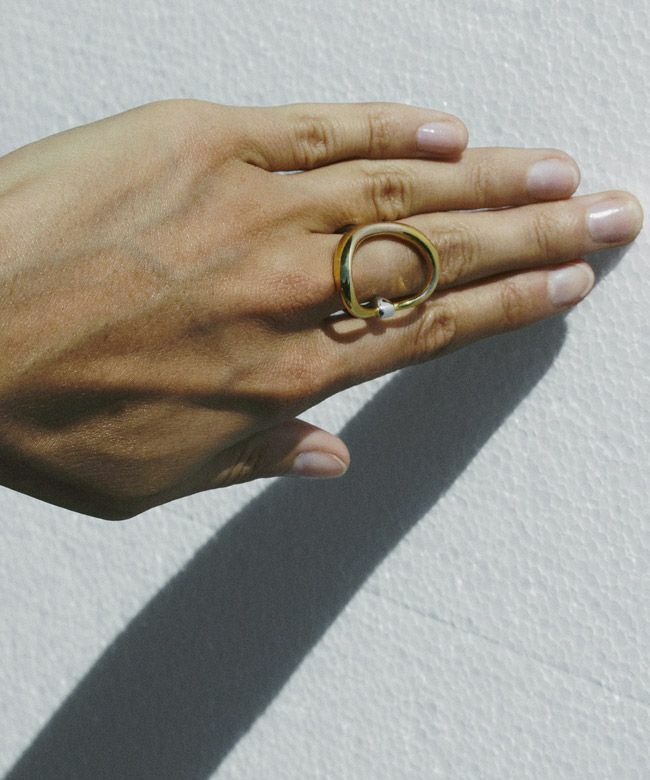 Charlotte Chesnais(シャルロットシェネ)】 BAGUE TURTLE｜PARIGOT  