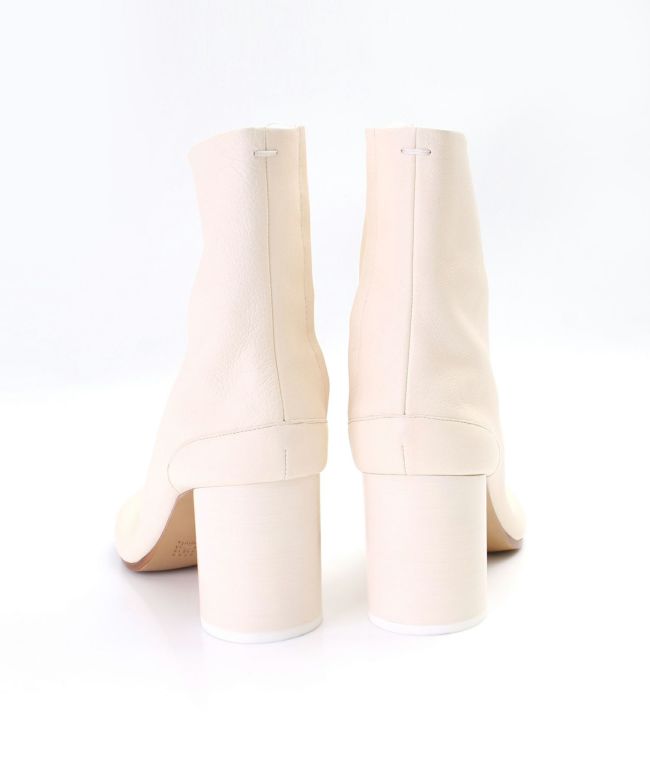 Maison Margiela(メゾンマルジェラ)】 タビ レザー ブーツ Maison Margiela(メゾンマルジェラ)】 タビ レザー ブーツ