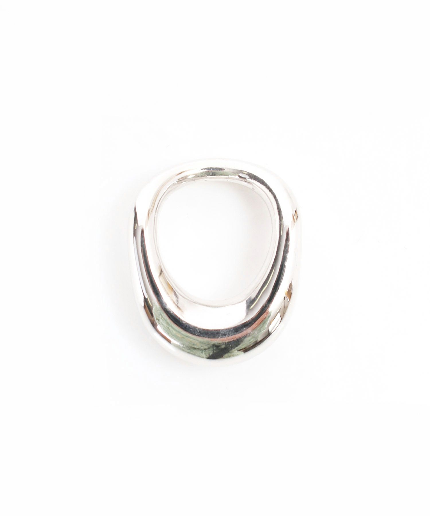 Charlotte Chesnais(シャルロットシェネ)】 BAGUE LIPS｜PARIGOT 