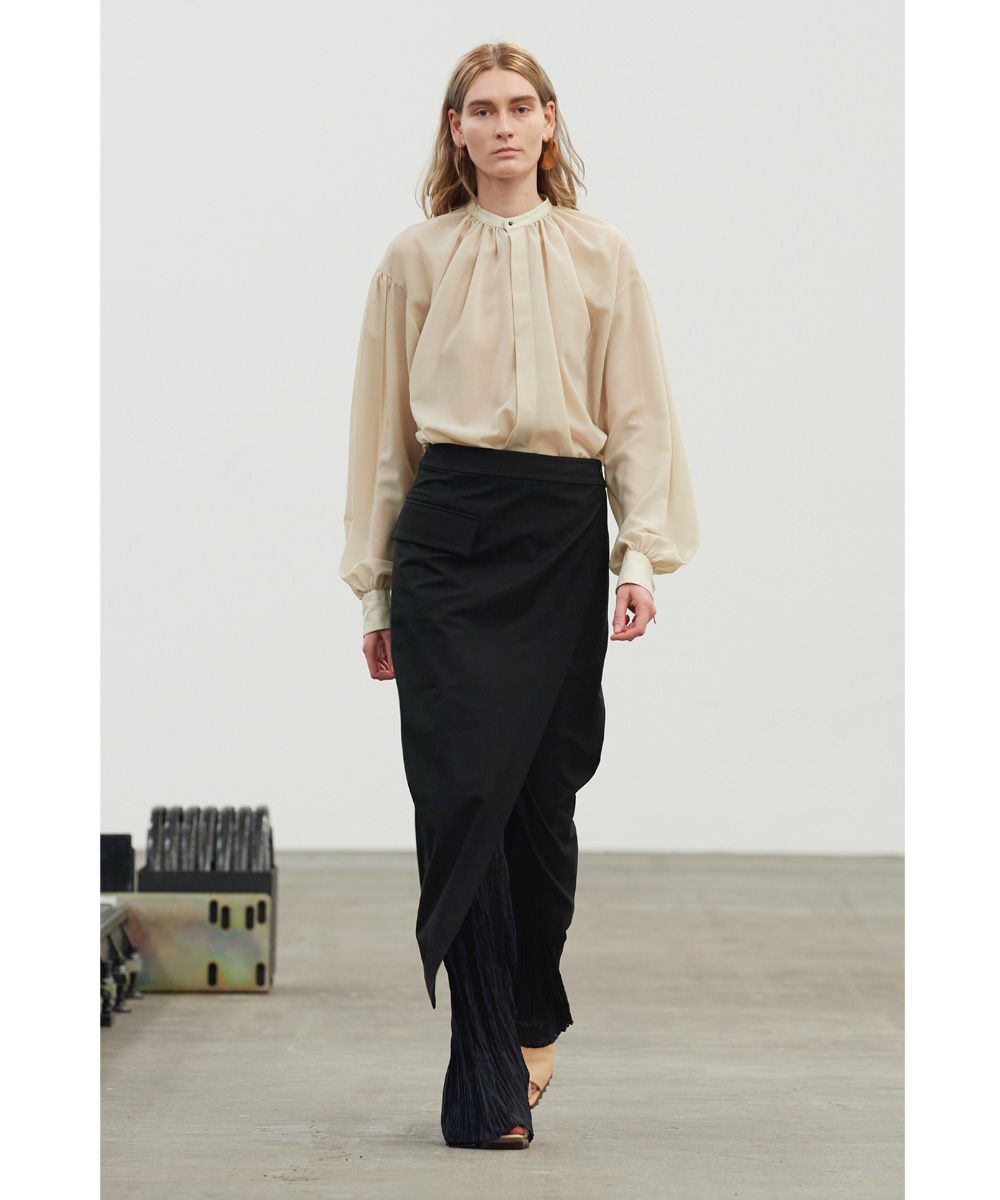 HYKE(ハイク)】 RANDOM PLEATED PANTS パンツ 通販
