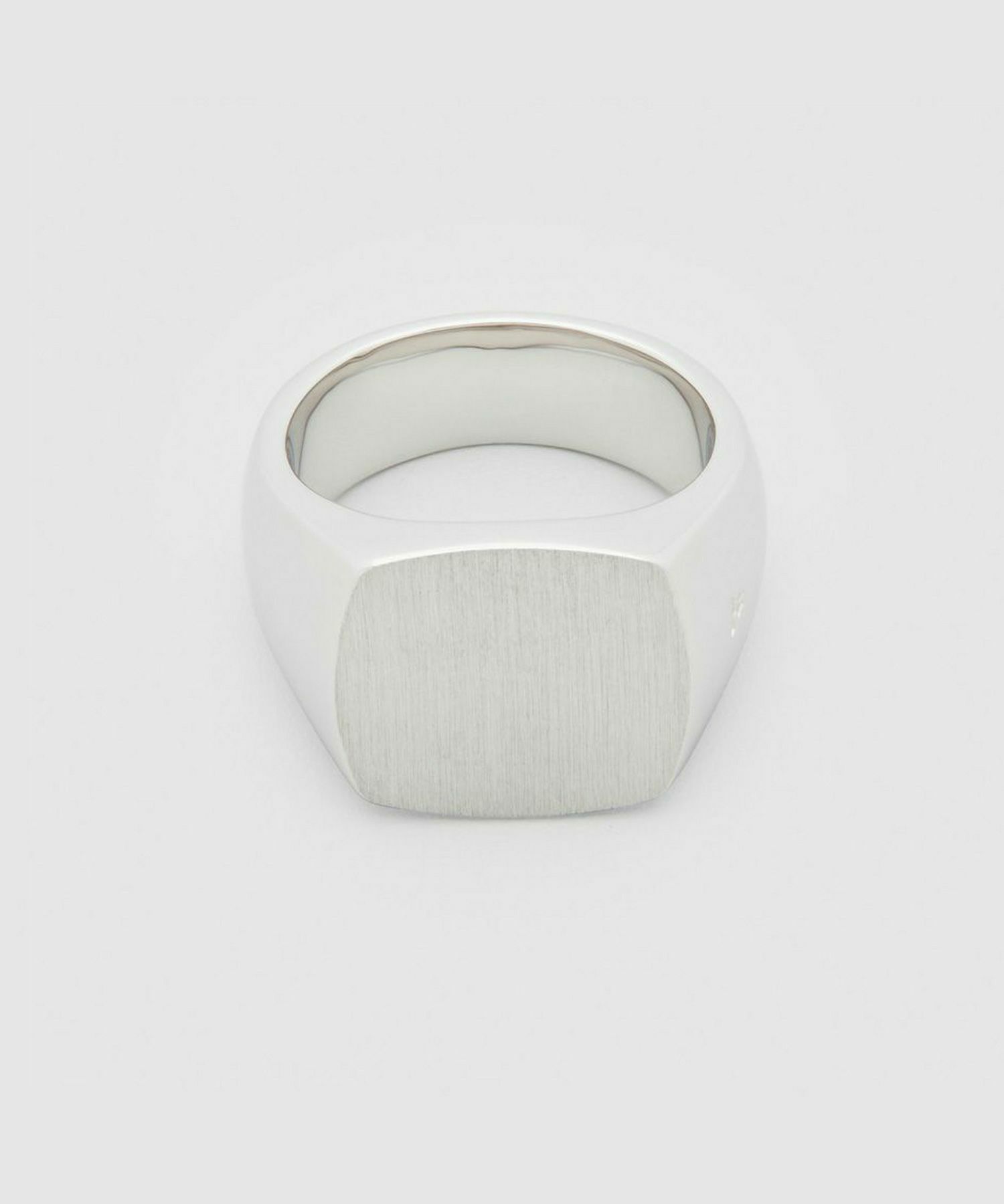 TOM WOOD(トムウッド)】 Cushion Satin リング｜PARIGOT ONLINE