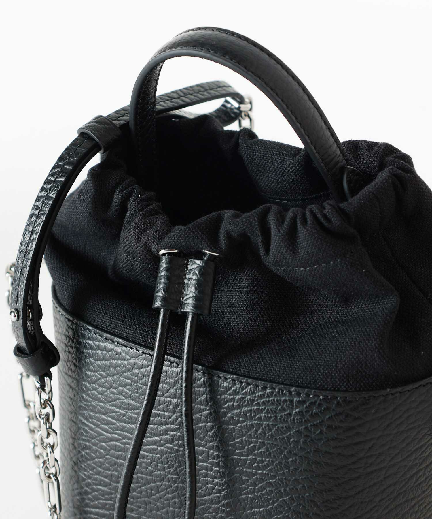 Maison Margiela(メゾンマルジェラ)】 5AC バケットバッグ スモール 
