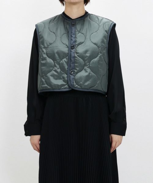 オンライン購入 大人気即完売！HYKE QUILTED CROPPED VEST www.m