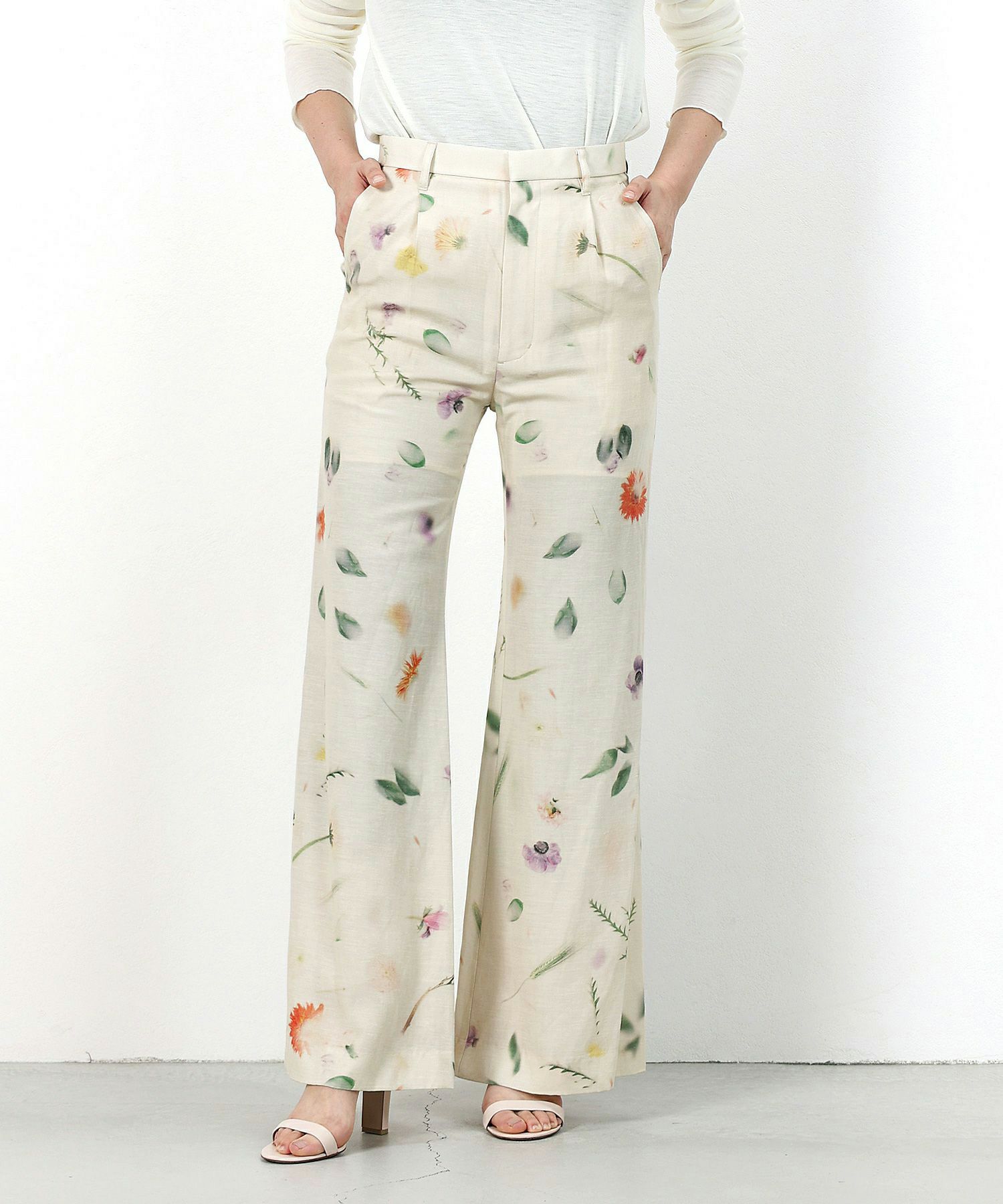 AKIRANAKA(アキラナカ)】 フラワープリントパンツ｜PARIGOT ONLINE  