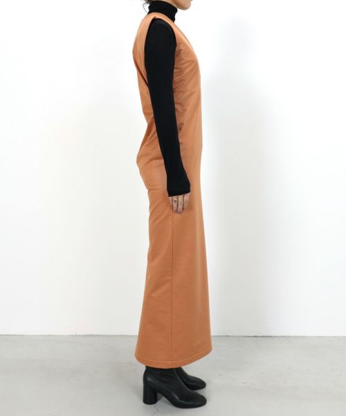 Mame Kurogouchi(マメ クロゴウチ)】 Plungded Long Sweatshirt Dress