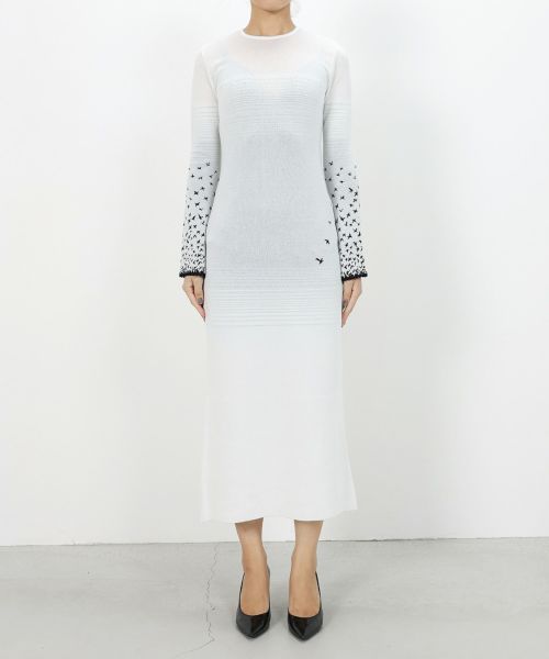 【Mame Kurogouchi(マメ クロゴウチ)】 Crane Pattern Jacquard Knitted Dress｜PARIGOT  ONLINE（パリゴオンライン）