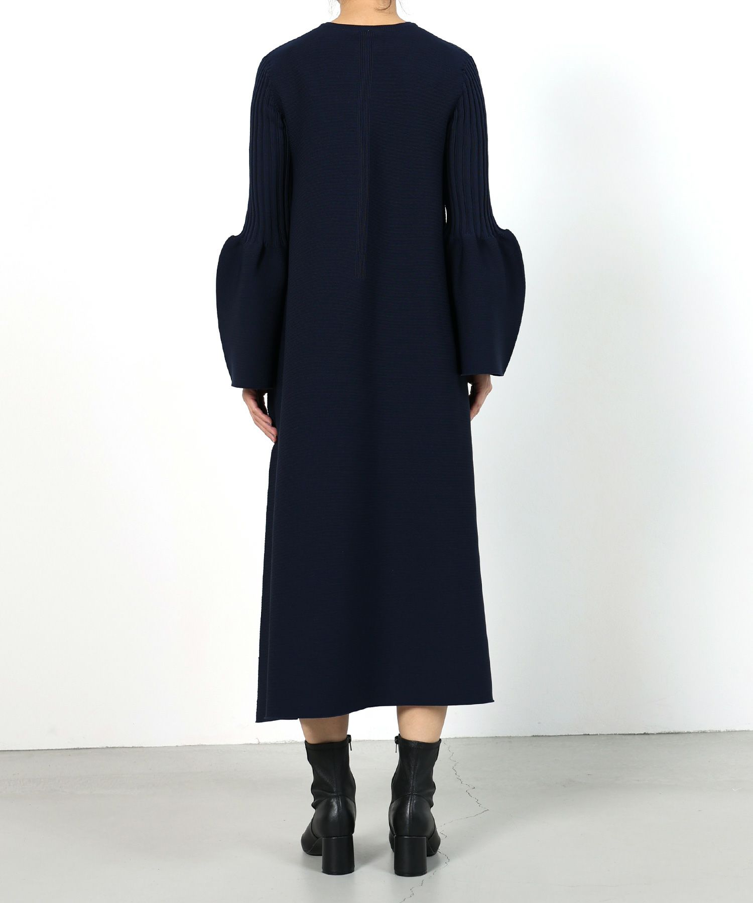 000000024615-12-l.jpg?t=  