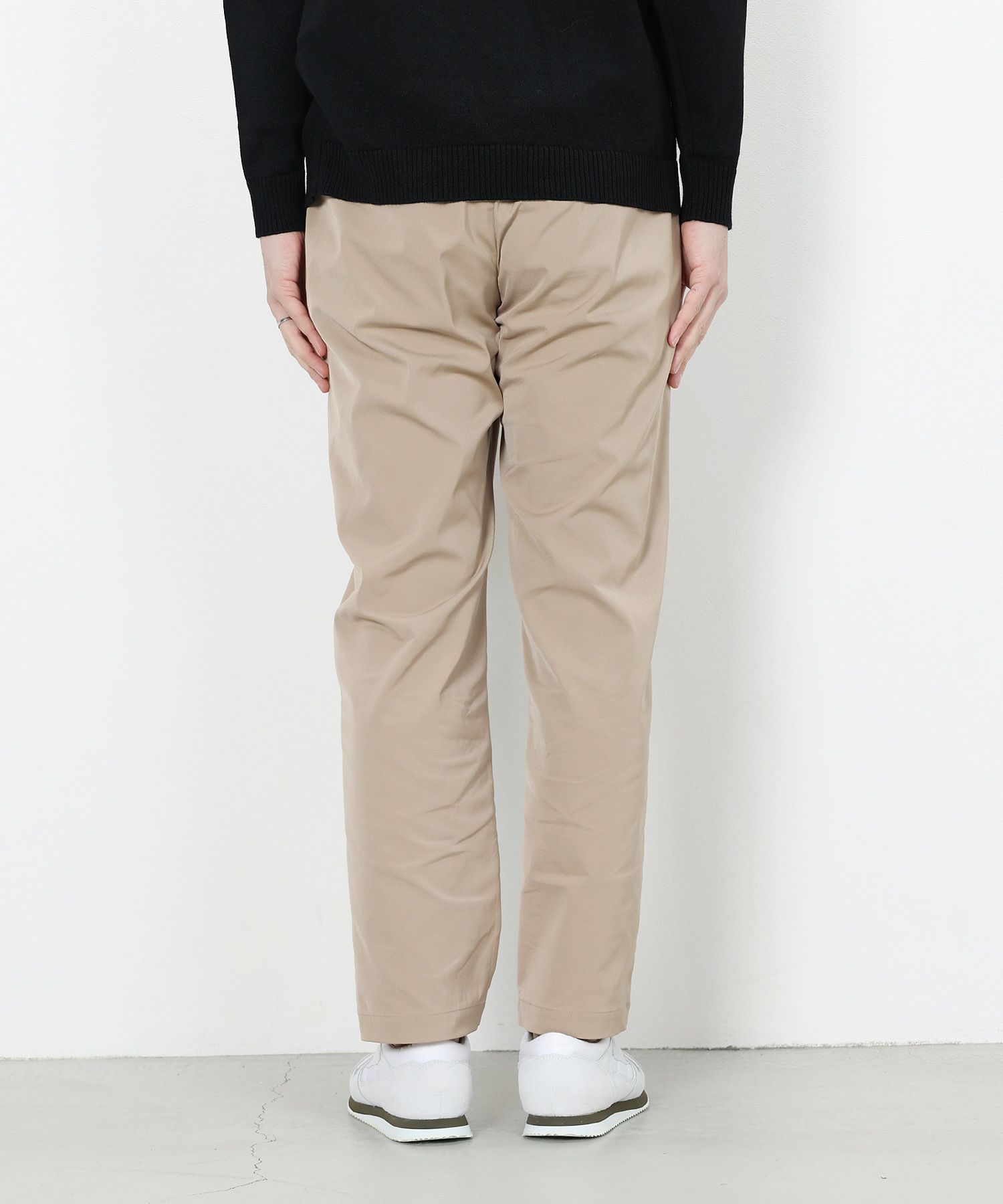 HYKE(ハイク)】 ≪Genderless≫TASLAN TAPERED PANTS｜PARIGOT ONLINE  