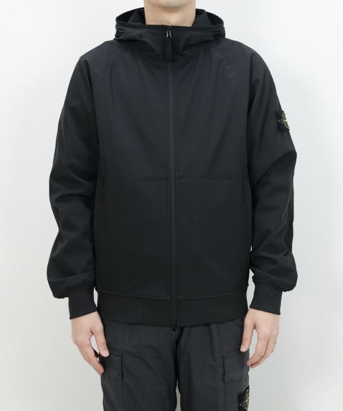 STONE ISLAND(ストーンアイランド)】 HOODED JACKET LIGHT SOFT SHELL