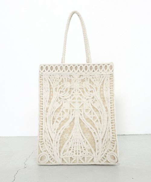 Mame Kurogouchi(マメ クロゴウチ)】 Cording Embroidery Tote Bag