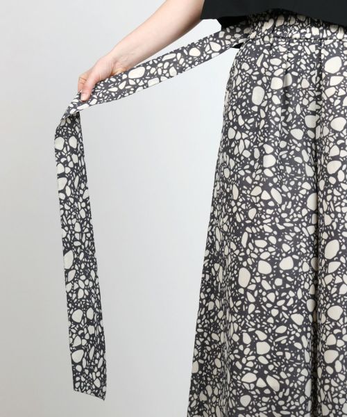 HYKE(ハイク)】 W/P PEBBLE PRINTED WIDE LEG PANTS｜PARIGOT ONLINE