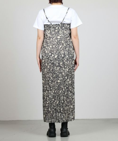 HYKE(ハイク)】 W/P PEBBLE PRINTED MAXI DRESS｜PARIGOT ONLINE