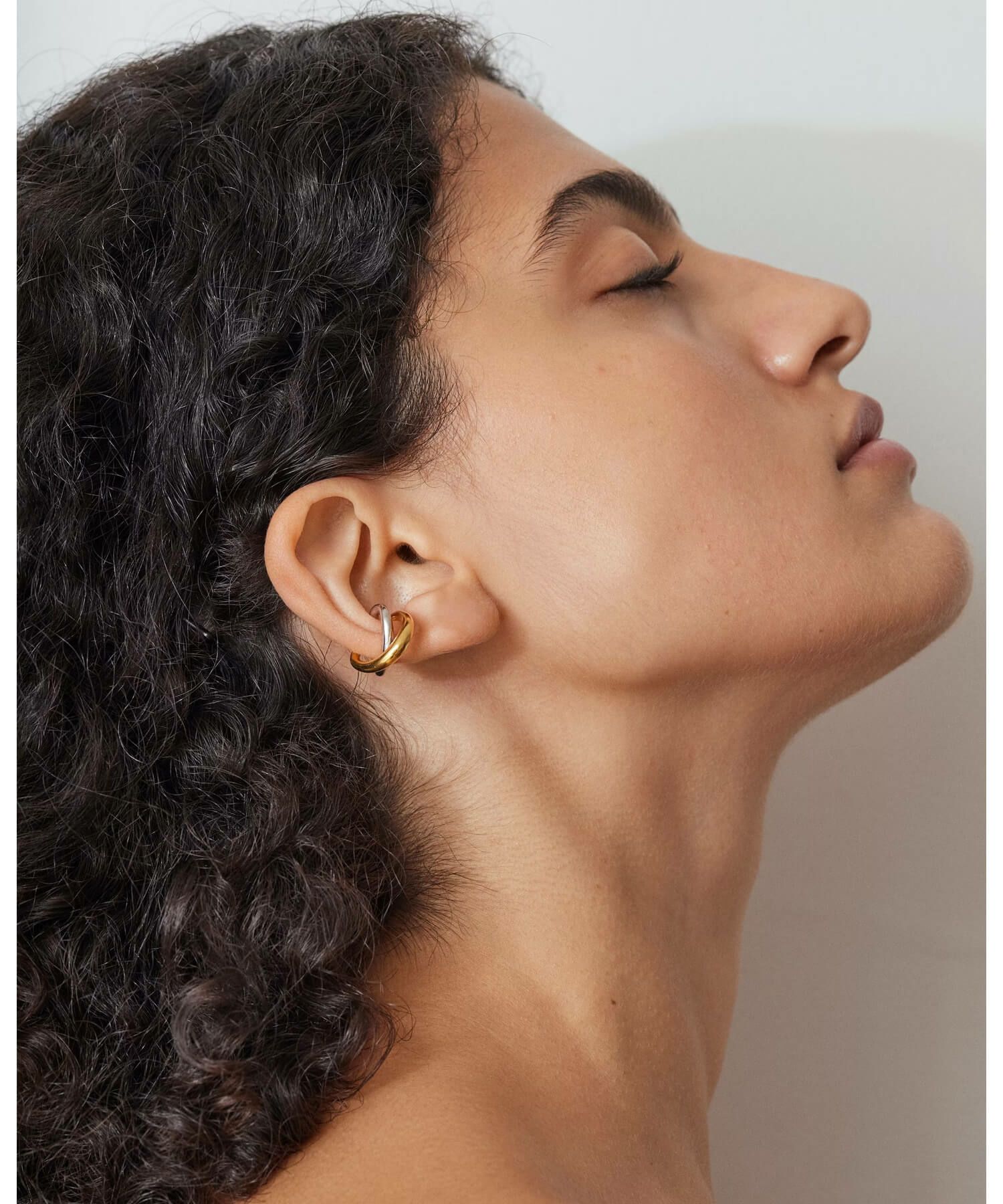 Charlotte Chesnais(シャルロットシェネ)】 INITIAL CUFF(片耳用  