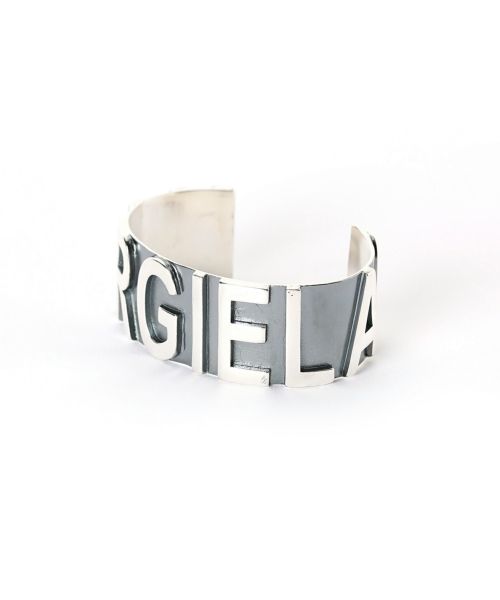 MM6 Maison Margiela(エムエムシックス メゾン マルジェラ)】 エンボス 