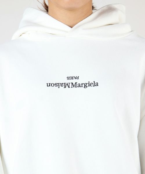 Maison Margiela(メゾンマルジェラ)】 フードスウェットシャツ