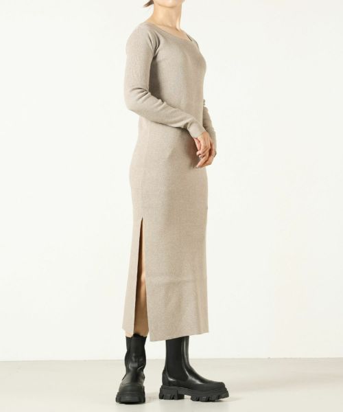 auraleeleinwande Belted Knit Long Dress / Beige - www.navalpost.com