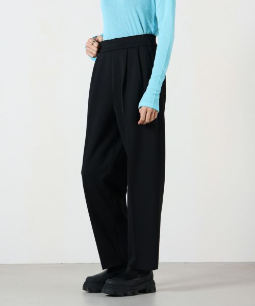 【PHEENY(フィーニー)】 Amunzen high waist tapered pants 