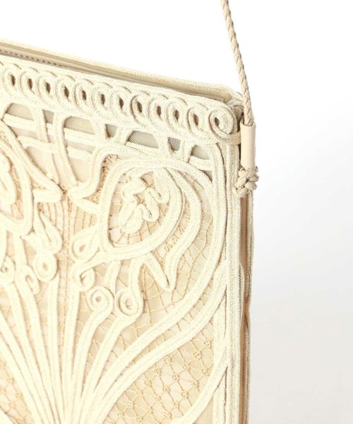Mame Kurogouchi(マメ クロゴウチ)】 Cording Embroidery Pouch