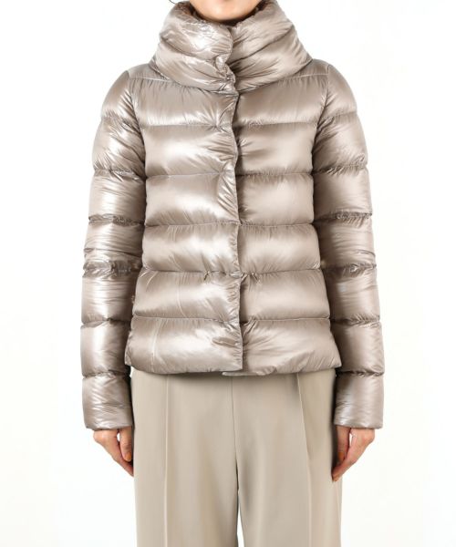HERNO(ヘルノ)】NYLON ULTRALIGHT ケープジャケット｜PARIGOT
