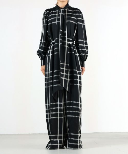 HYKE(ハイク)】 CUPRO CHECK PUSSY-BOW JUMPSUIT｜PARIGOT ONLINE