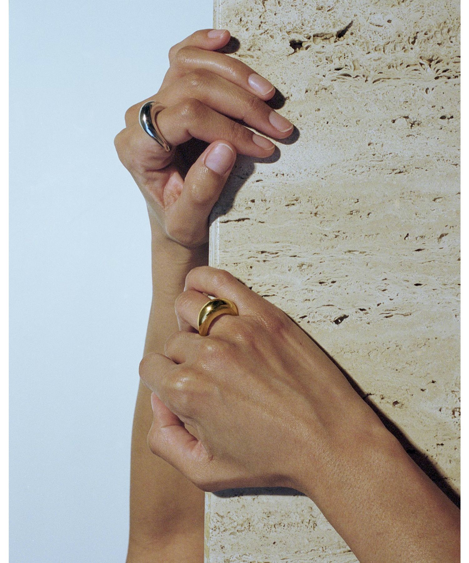 Charlotte Chesnais(シャルロットシェネ)】 Lips Ring｜PARIGOT ONLINE 