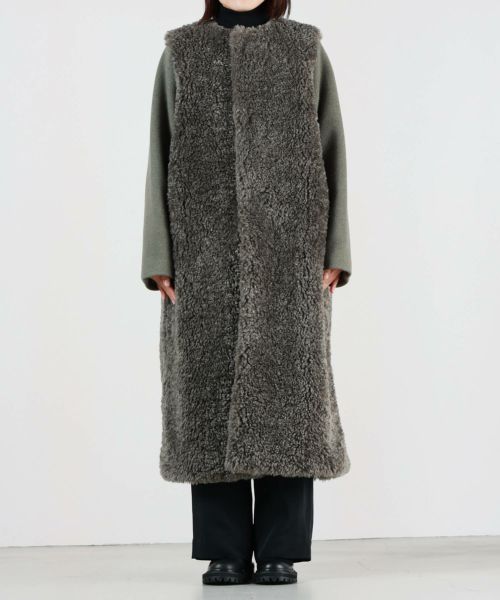 HYKE(ハイク)】 FAUX SHEARLING COAT｜PARIGOT ONLINE（パリゴオンライン）