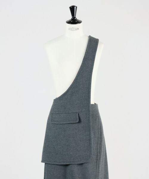 【ENFOLD(エンフォルド)】 ONE-SHOULDER POCKET SKIRT｜PARIGOT ONLINE（パリゴオンライン）