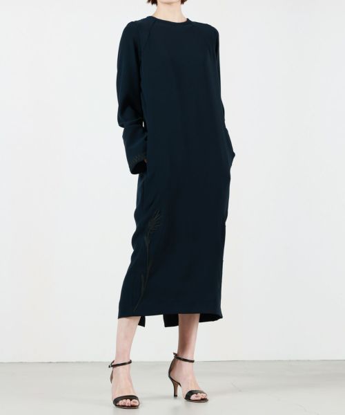 LOKITHO(ロキト)】 CODE EMB. I LINE DRESS｜PARIGOT ONLINE