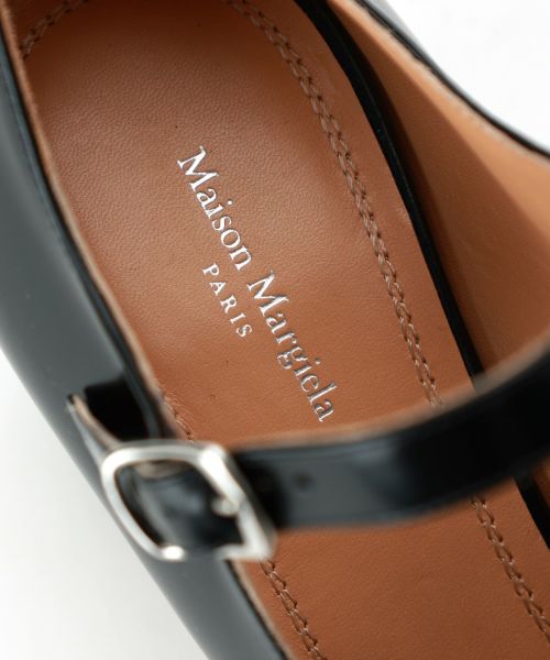 Maison Margiela(メゾンマルジェラ)】 タビ メリージェーン