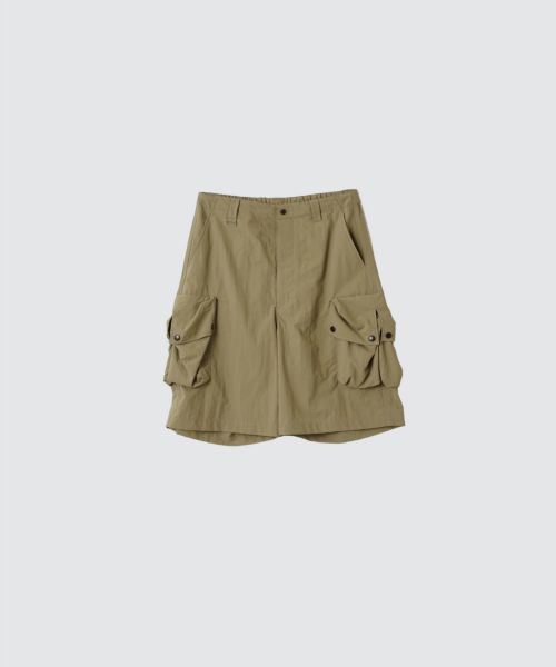 YOKE(ヨーク)】 MULTI POCKETS UTILITY SHORTS｜PARIGOT ONLINE