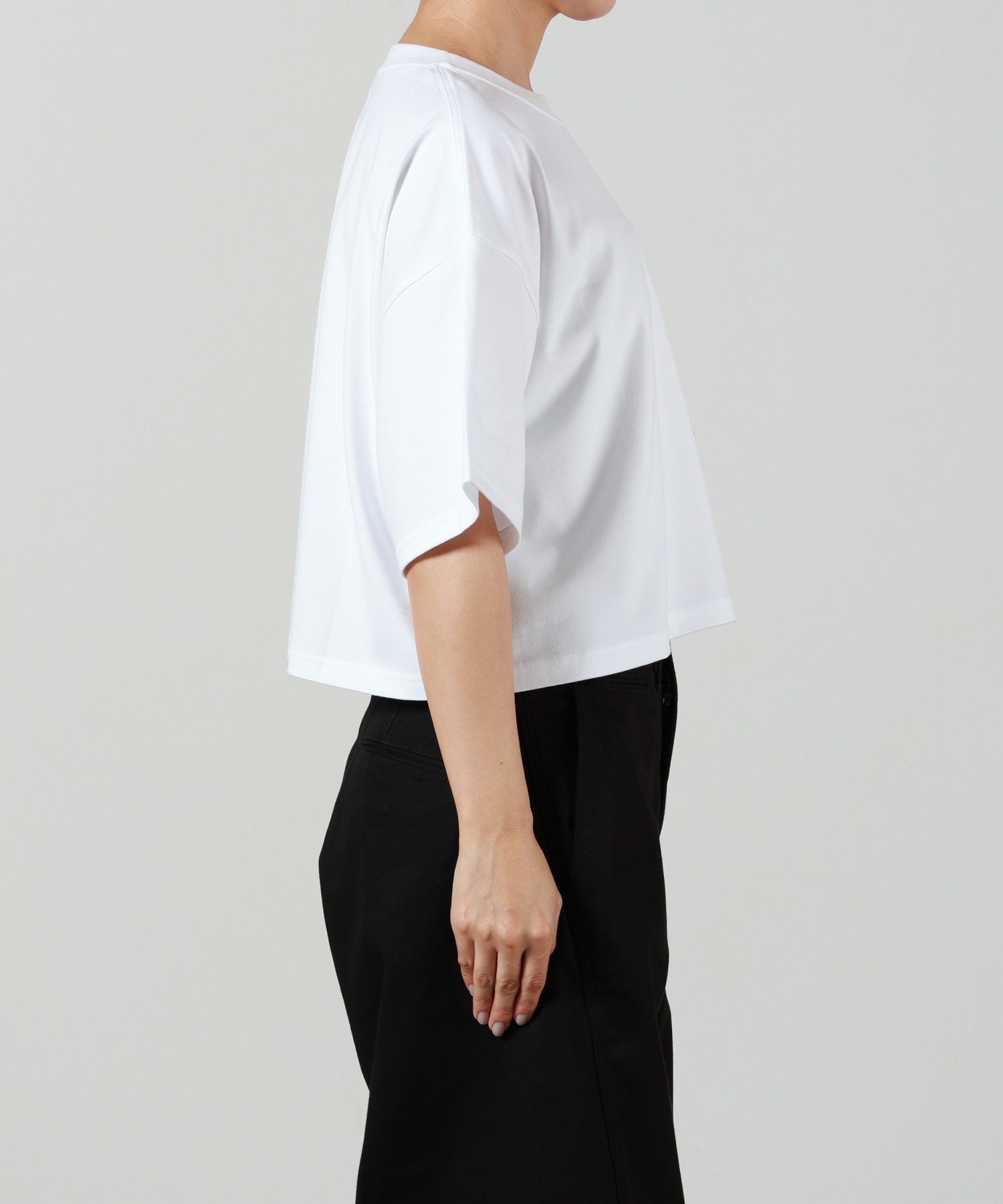 HYKE(ハイク)】 CROPPED SHORT-SLV TEE（6.5OZ）｜PARIGOT ONLINE  