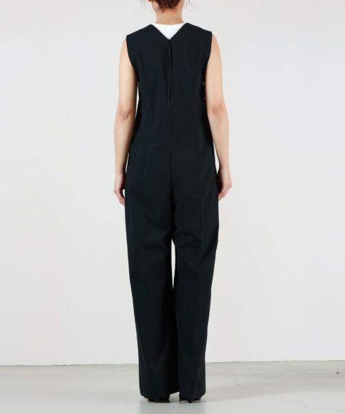 HYKE(ハイク)】 WEATHER V-NECK JUMPSUIT｜PARIGOT ONLINE（パリゴ 