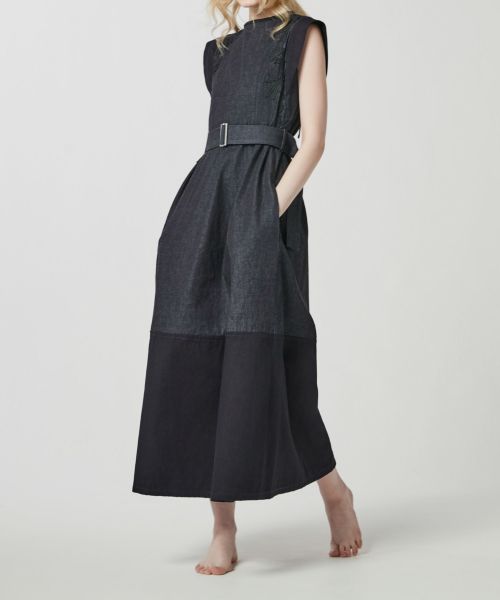 ※裾デザインを変更しております。