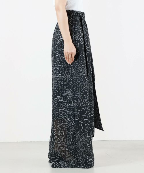 HYKE(ハイク)】 CONTOUR LINE WIDE LEG PANTS｜PARIGOT ONLINE（パリゴ