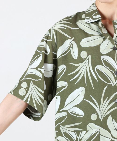 PHEENY(フィーニー)】 Rayon botanical print S/S shirt