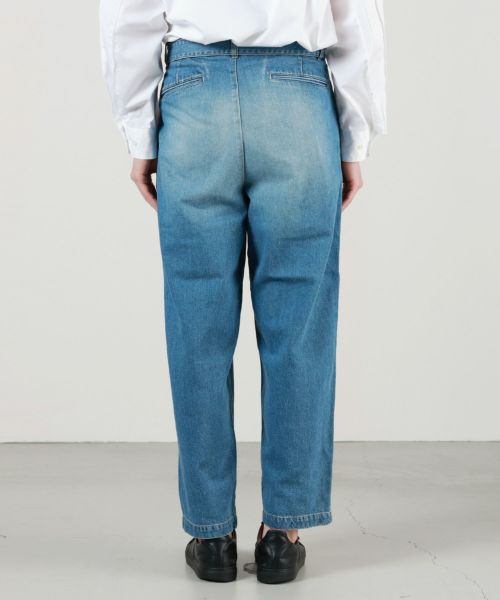 ATTACHMENT(アタッチメント)】 11OZ DENIM BELTED TAPERED FIT