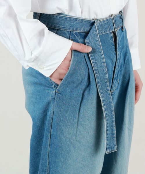 ATTACHMENT(アタッチメント)】 11OZ DENIM BELTED TAPERED FIT 