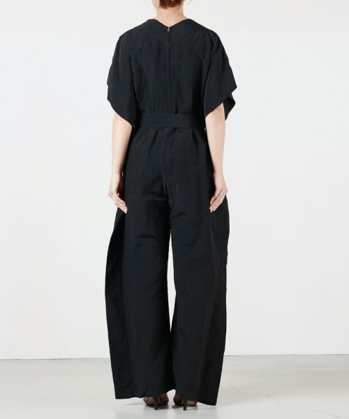 HYKE(ハイク)】 LINEN JUMPSUIT｜PARIGOT ONLINE（パリゴオンライン）