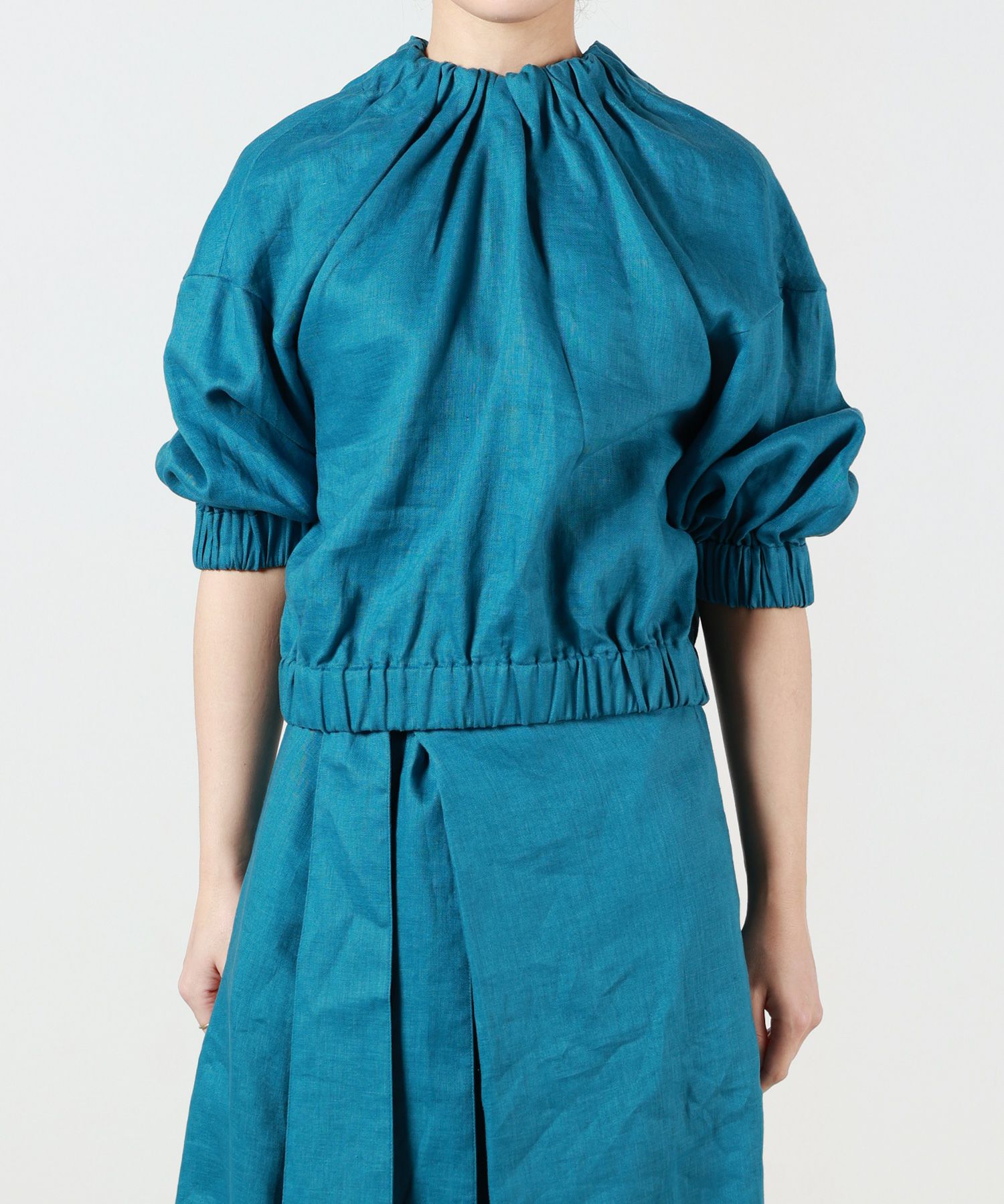 HYKE(ハイク)】 LINEN SHIRRED TOP｜PARIGOT ONLINE（パリゴオンライン）