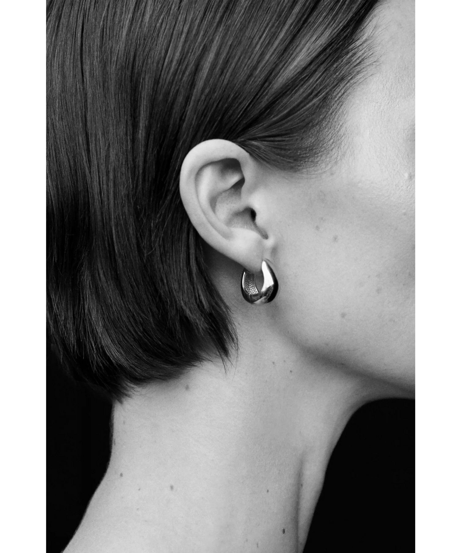 Sophie Buhai(ソフィー ブハイ)】 HINGED HOOPS｜PARIGOT ONLINE  