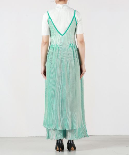 CFCL(シーエフシーエル)】 HYPHA LUCENT SLEEVELESS DRESS
