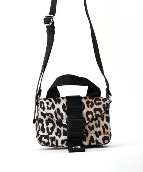 943（Leopard)