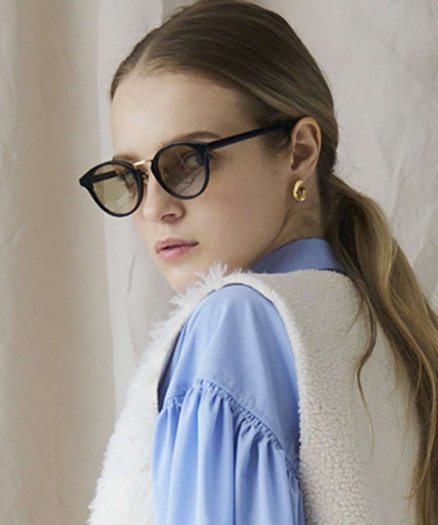 TOM WOOD(トムウッド)】 Dean Hoops Gold ピアス｜PARIGOT ONLINE 