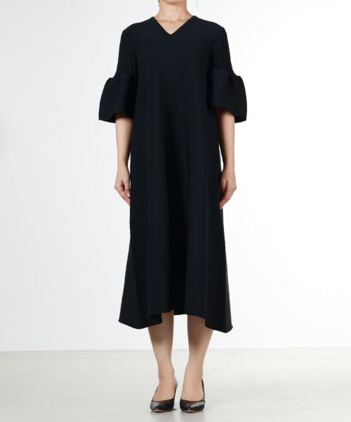 CFCL（シーエフシーエル）POTTERY ショートスリーブ ワンピース CFCL(シーエフシーエル)】 POTTERY SHORT SLEEVE DRESS｜PARIGOT