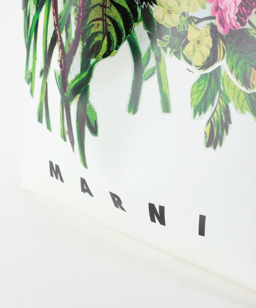 MARNI(マルニ)】 ホワイト TRIBECAショッパー MYSTICAL BLOOM MARNI(マルニ)】 ホワイト TRIBECAショッパー MYSTICAL BLOOM