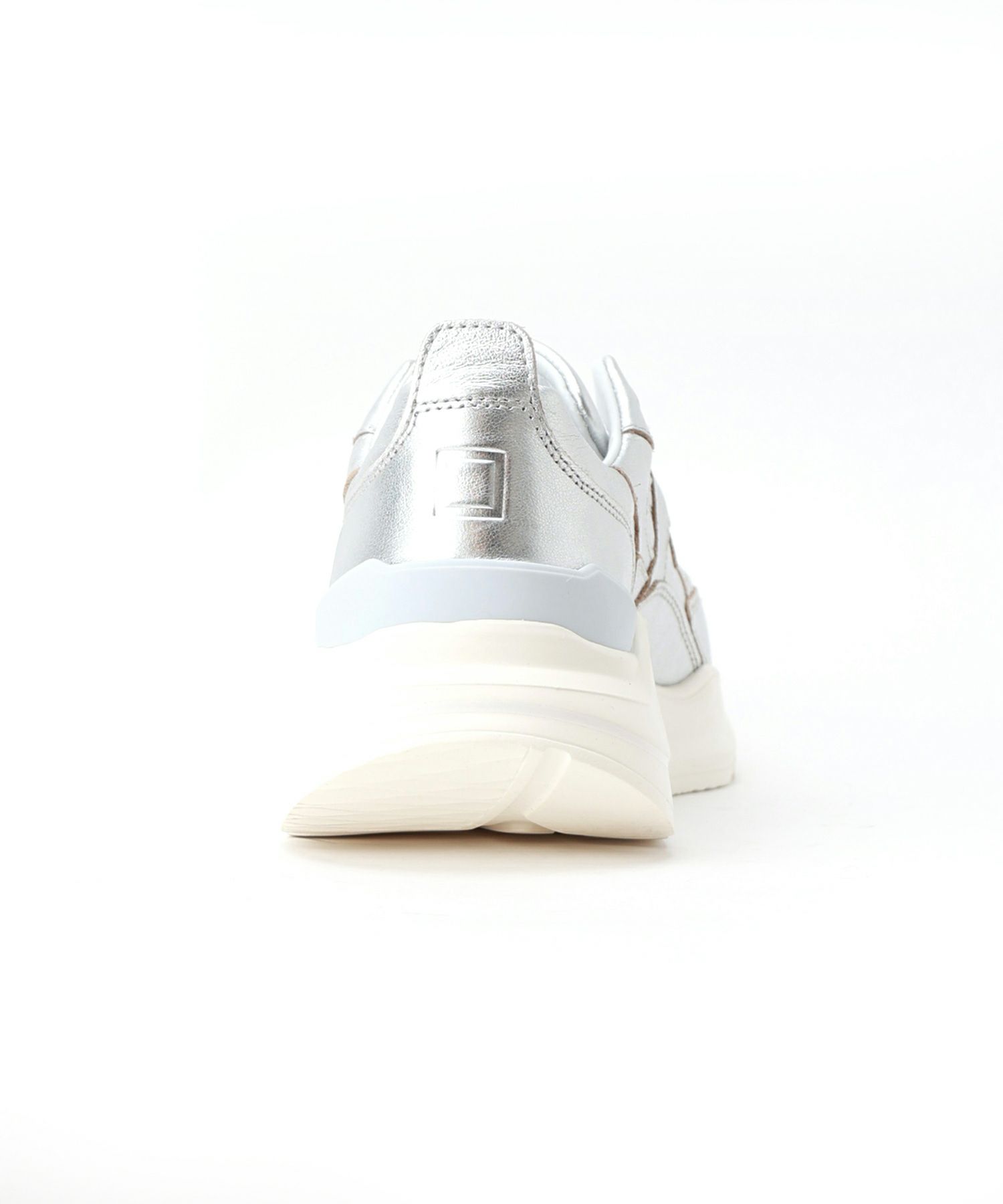 D.A.T.E.(デイト)】 PARIGOT別注 FG限定カラー“LEATHER SILVER”(36～43