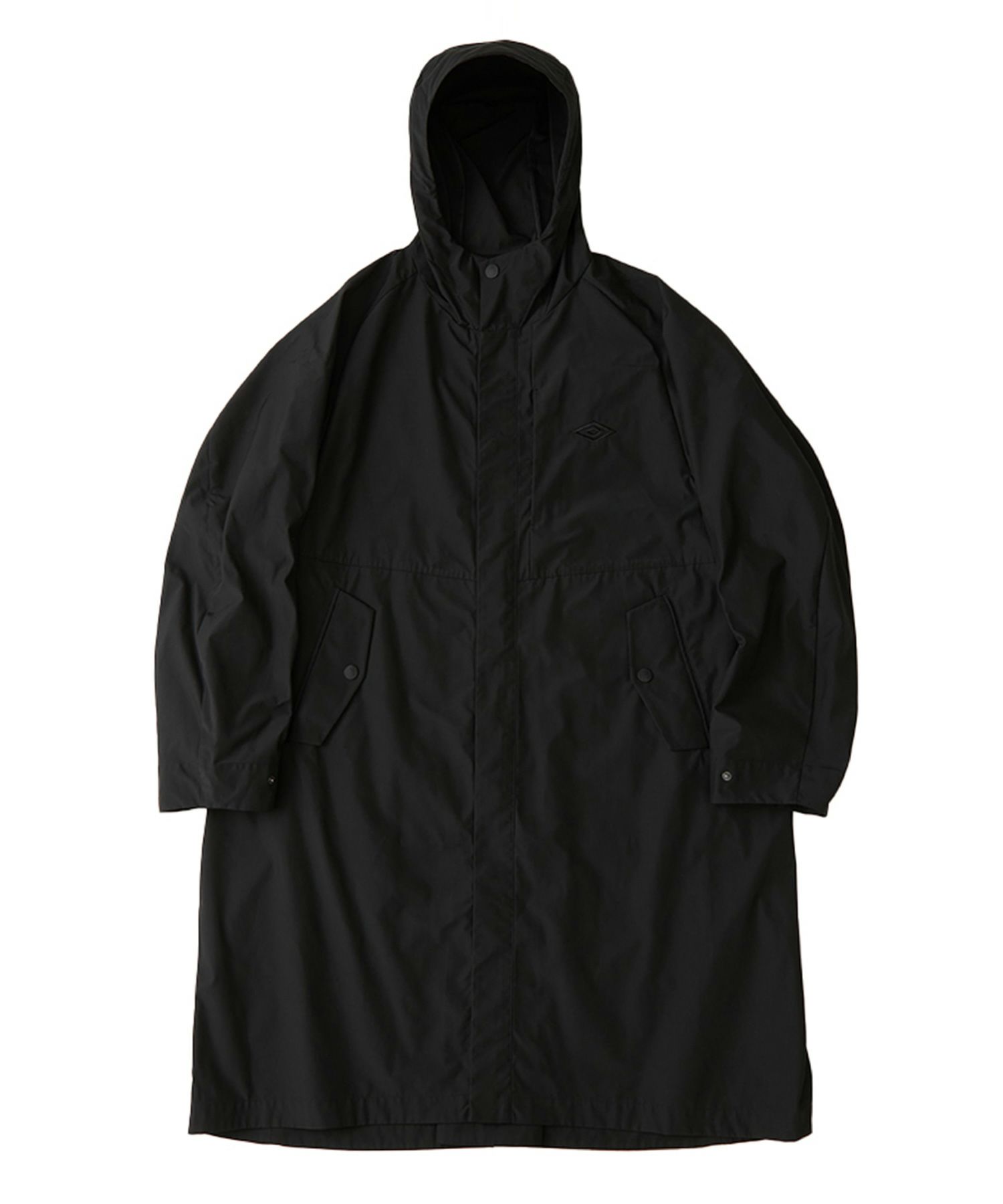 White Mountaineering(ホワイトマウンテニアリング)】WM×UMBRO HOODED 