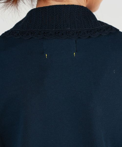 MUVEIL(ミュベール)】 カメオ刺繍裏毛プルオーバー｜PARIGOT