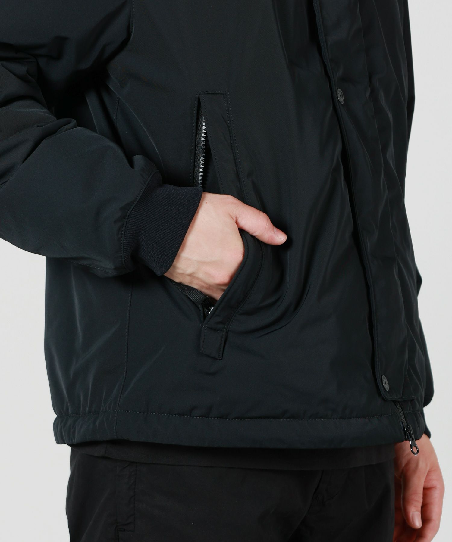 STONE ISLAND(ストーンアイランド)】MICRO TWILL WITH PRIMALOFT 